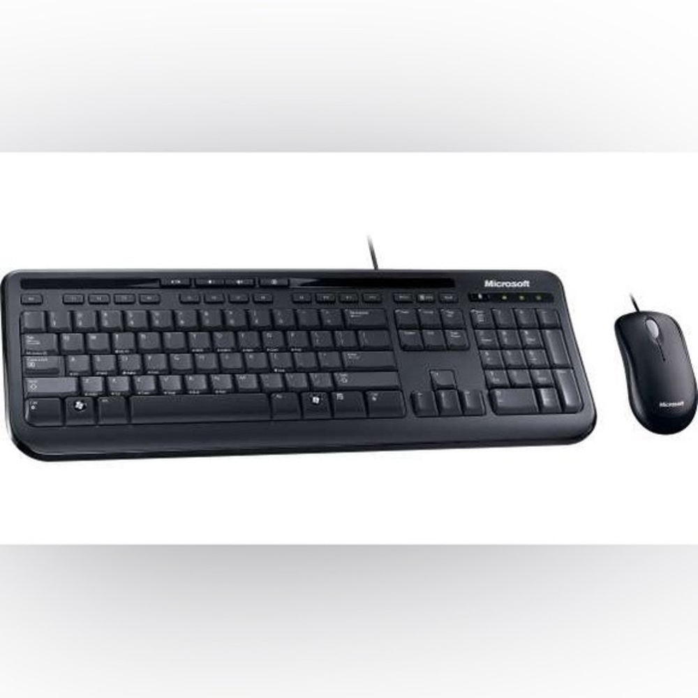 NIB Microsoft 600 Wired Keyboard and Mouse Combo